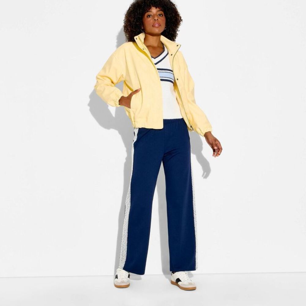 NWT wild fable Pale Yellow Windbreaker Jacket